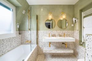 Hotels Queens Boutique Hotel : photos des chambres