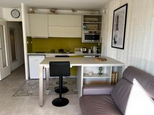 Appartements Cote plage Nauzan Vue mer : photos des chambres