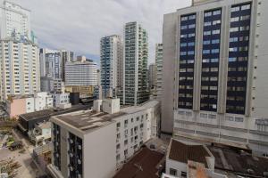CLR82 - Calçadão, 1 Dorm Climatizado, Garagem