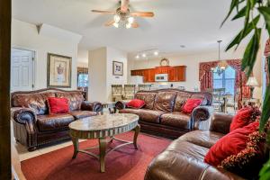 Lavish Arcadia Escape