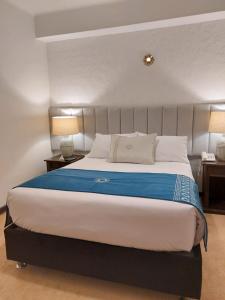 Katari at Plaza de Armas Cusco