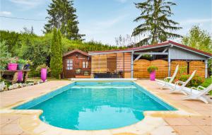 Appartements Awesome apartment in Chambornay-Ls-Pin with Outdoor swimming pool and 3 Bedrooms : photos des chambres