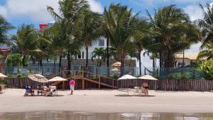Apartamento 2 Quartos Pé na Areia