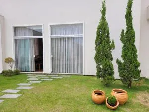 Apartamento completo no centro de Tijucas 105 - تيجوكاس