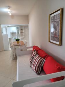 Apartamento com 2 quartos no centro de Tijucas 105