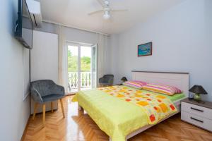 Double Room with Balcony and Sea View room in Twin Room Pasman 4309a