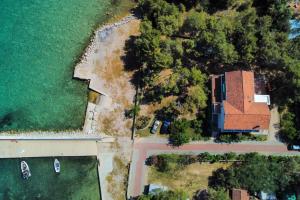 Triple Room Pasman 4309g