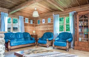 Four Bedroom Holiday Home in Milakowo