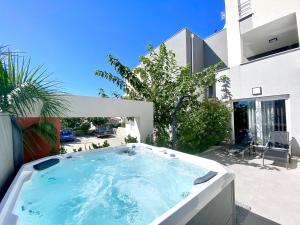 Fantasy View Villa 