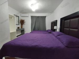 Condominio 303 Loma Bonita, enfrente de la alberca!