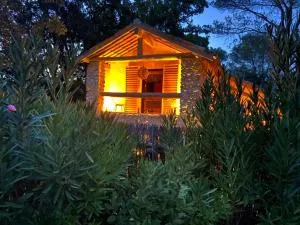 PRIVATE ROOM & SPA avec Jacuzzi privatif - 图尔图