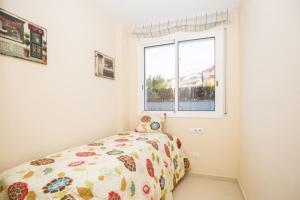 Precioso apartamento con piscina y jardín propio