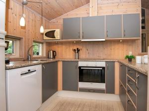 Tranquil Retreat by Sea - By Traum Ferienwohnungen