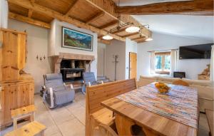 Beautiful Home In Castello Tesino