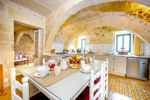 Gawhra Holiday Home