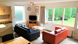 Vakantiehuis Domburg 100 meter van het strand - veel privacy - eigen parkeerplaats.