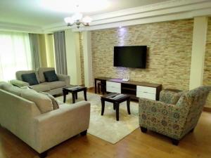 Lux Suites Skyline Apartments Kilimani
