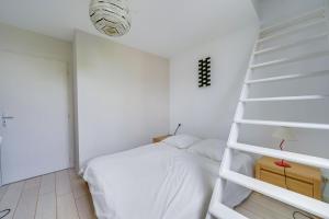 Sejours chez l'habitant Bordeaux centre, Appartement privatif et 5 chambres privees, piscine, parking : photos des chambres