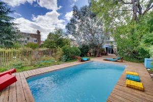 Sejours chez l'habitant Bordeaux centre, Appartement privatif et 5 chambres privees, piscine, parking : photos des chambres