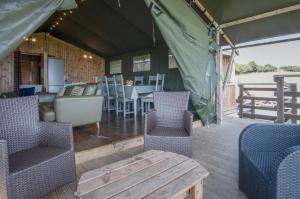 Whiteford - Safari Glamping Tent - Llangennith