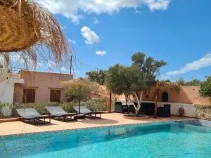 Villa Al Kharoube - Oulad el Madani