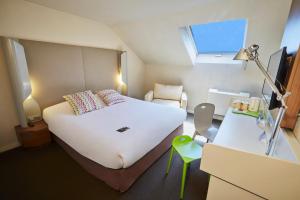 Hotels Campanile Evry Ouest - Corbeil Essonnes : photos des chambres