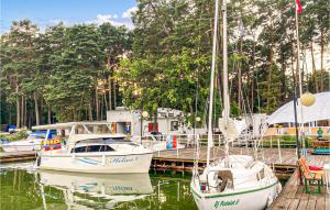 2 Bedroom Beautiful Home In Lubniewice