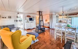 2 Bedroom Nice Home In Bottnaryd