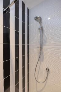 City Sleeper at Royal National Hotel