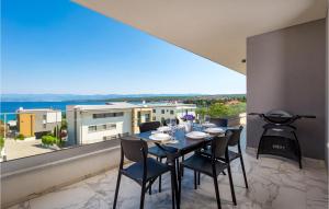 Amazing Apartment In Malinska With Wifi