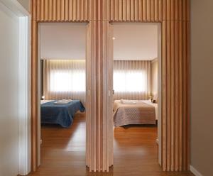 Music Apartment I