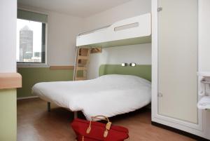 Hotels Ibis Budget Orly Chevilly Tram 7 : photos des chambres