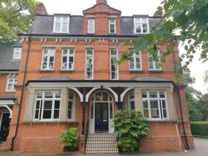 Victoria Lodge Woodhall Spa - 伍德哈尔温泉水疗