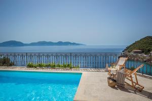 Roi Boutique Suites
