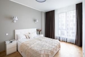 Riverside Design Apartment with underground private parking