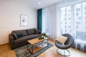 Riverside Design Apartment with underground private parking