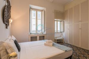 Warm nest in the old building of Piazza Navona