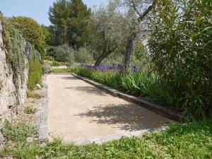 Villas L'Olivette - Mas Provencal, Panoramic View & Pool : photos des chambres