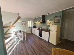 Neue Ferienwohnung im alten Forsthaus