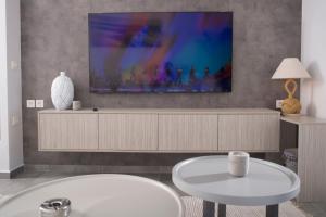 Urban Chic luxury at the city center