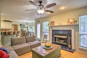 Martinez Retreat with Seasonal Pool 9 Mi to Masters - 格罗夫敦