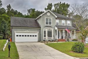 Martinez Retreat with Seasonal Pool 9 Mi to Masters