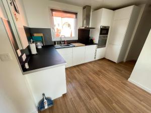 Appartements a Perols entre Montpellier et les plages, Vue Imprenable sur l'etang de l'Or : photos des chambres