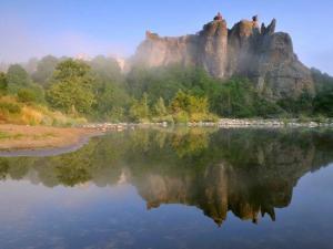 Maison restaurée proche nature avec terrasse et poêle à bois, près du Puy-en-Velay - FR-1-582-177