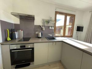 Appartement cosy à Serre-Chevalier, proche pistes, terrasse, parking, 2 étoiles, 2 pers. - FR-1-330E-127