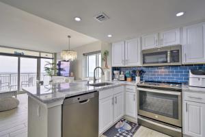 Luxury Oceanfront Condo in NMB with Resort Amenities