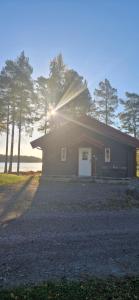 Lakeside log cabin Främby Udde Falun