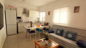 alquilaencanarias Casa La Playa La Gomera