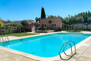 Maisons de vacances Le Mazet Camarguais * villa * jardin * terrasse * piscine ( non privee ) : photos des chambres