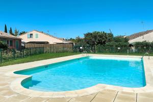 Maisons de vacances Le Mazet Camarguais * villa * jardin * terrasse * piscine ( non privee ) : photos des chambres